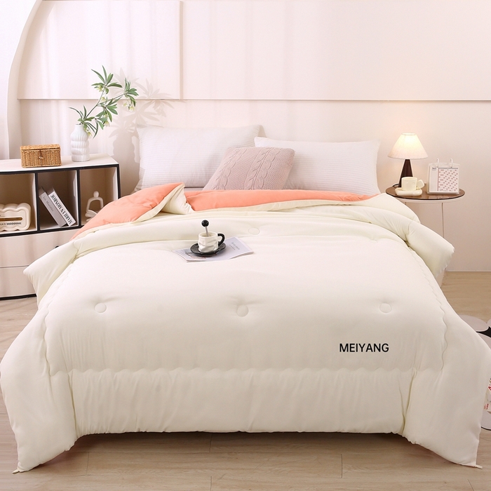 91家纺网 家纺一手货源 找家纺 简冠家纺 2025新款磨毛羽丝绒被被子被芯冬被春秋被 白+玉