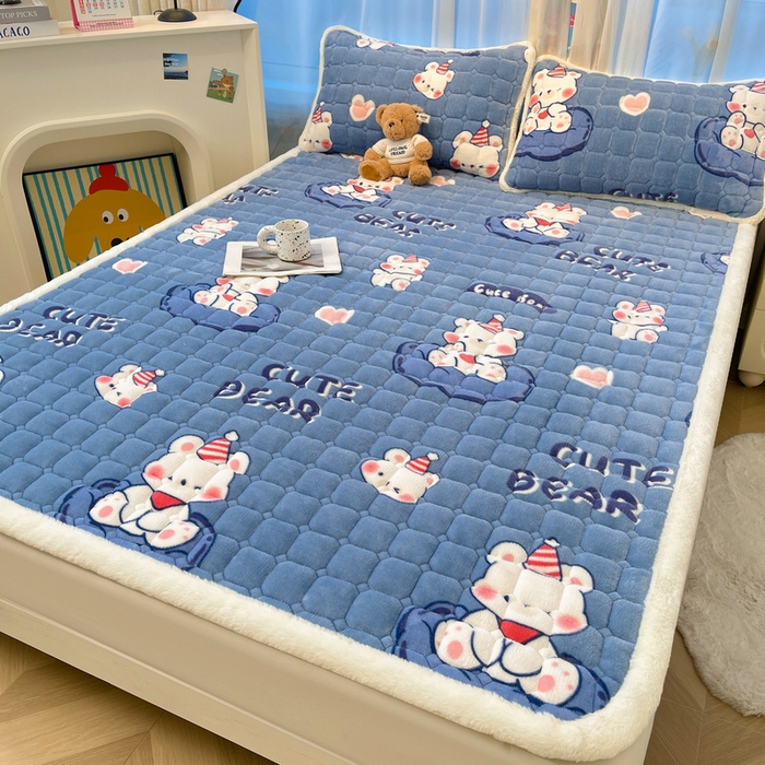 91家纺网 家纺一手货源 找家纺 （总）梵朴 2025新款牛奶绒夹棉床垫床褥加厚珊瑚绒床护垫-印花系列（大床图）