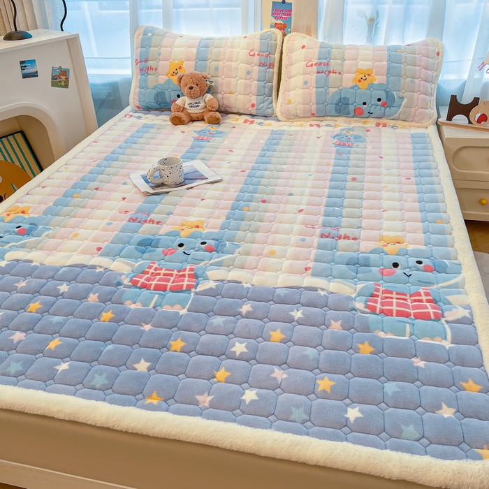 91家纺网 家纺一手货源 找家纺 梵朴 2025新款牛奶绒夹棉床垫床褥加厚珊瑚绒床护垫-印花系列（大床图） 彩虹小象