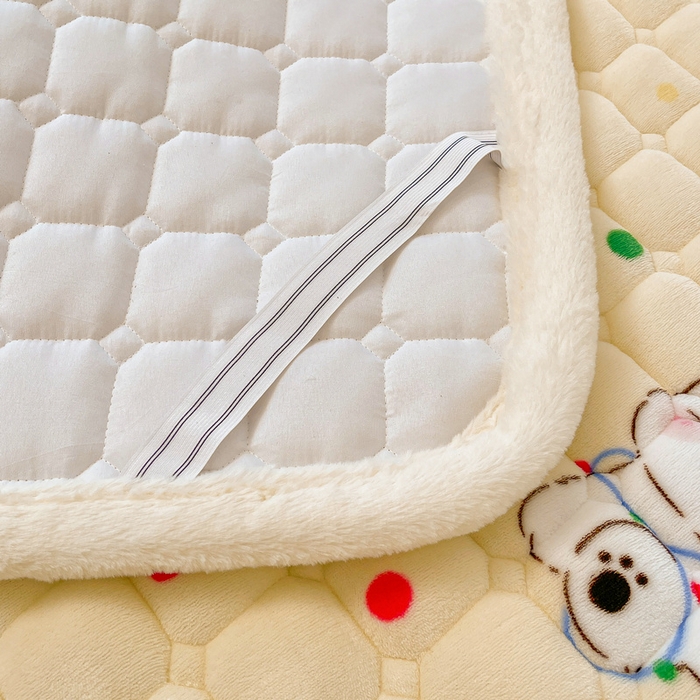 91家纺网 家纺一手货源 找家纺 梵朴 2025新款牛奶绒夹棉床垫床褥加厚珊瑚绒床护垫-印花系列（大床图） 彩点西高地