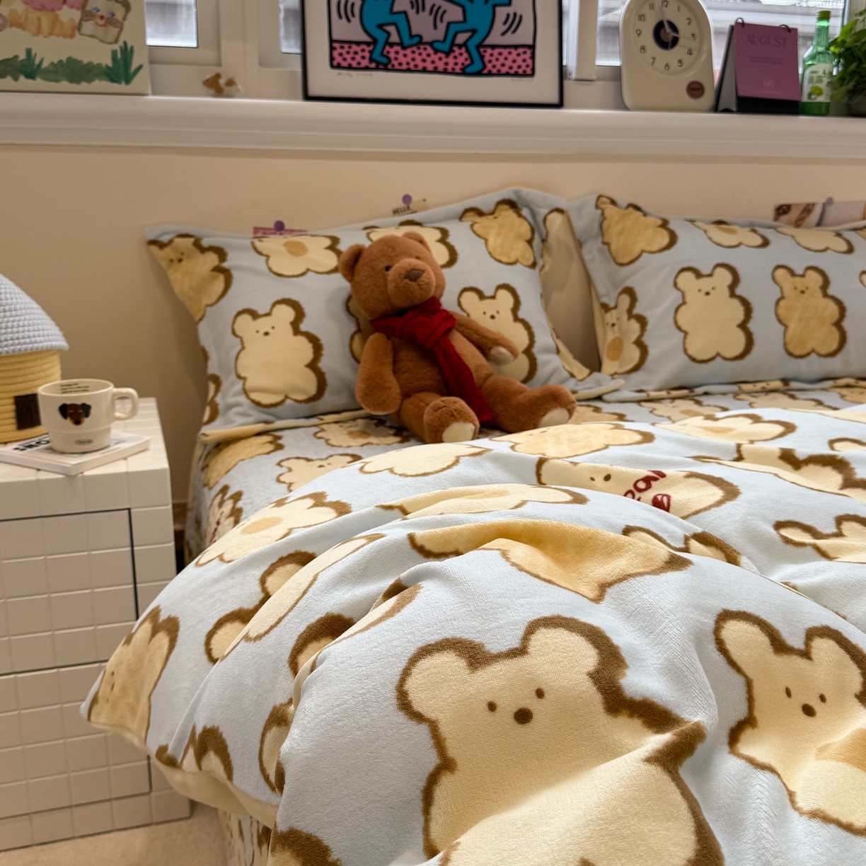 91家纺网 家纺一手货源 找家纺 潘朵拉 2025新款ins风牛奶绒床盖四件套 饼干熊