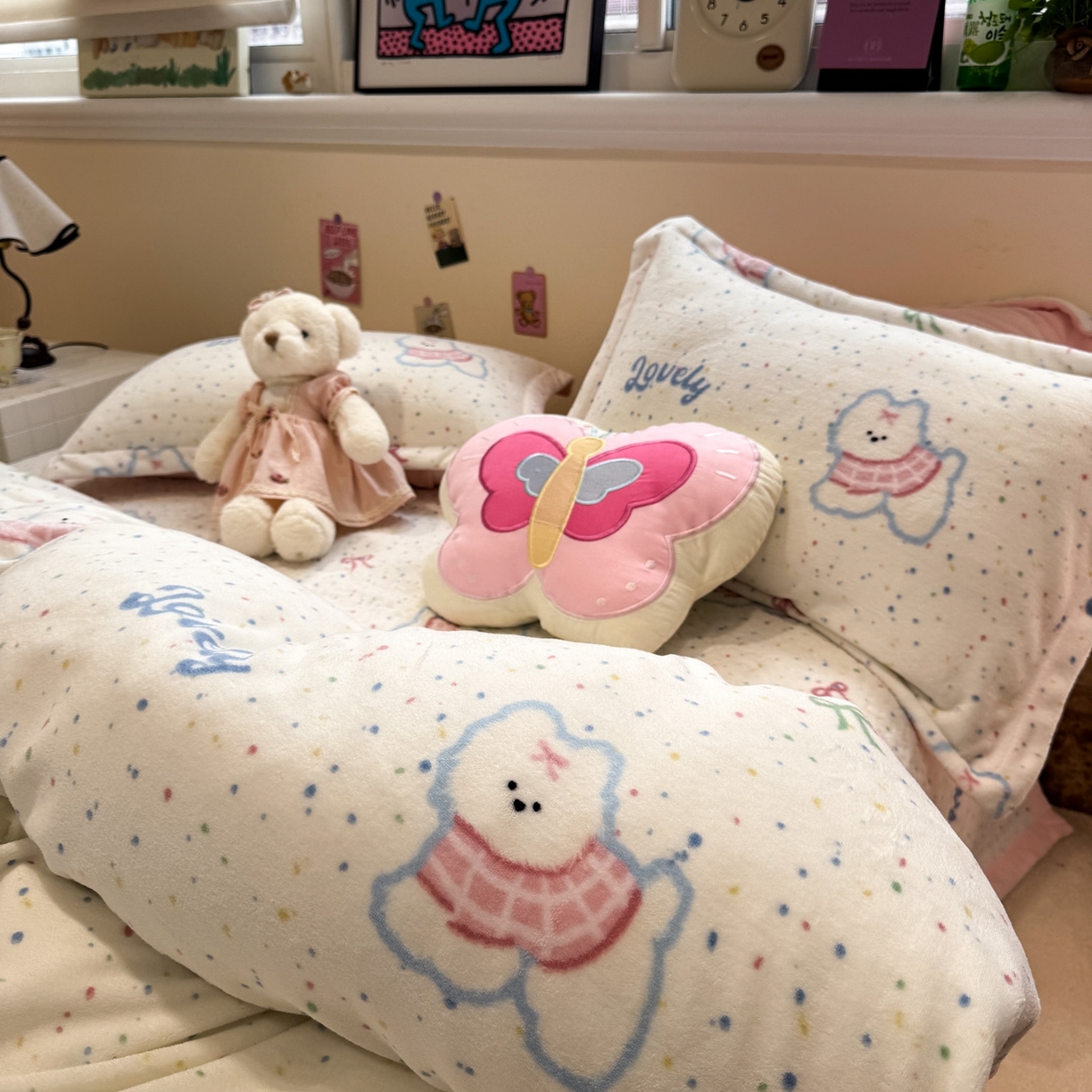 91家纺网 家纺一手货源 找家纺 潘朵拉 2025新款ins风牛奶绒床盖四件套 点点狗