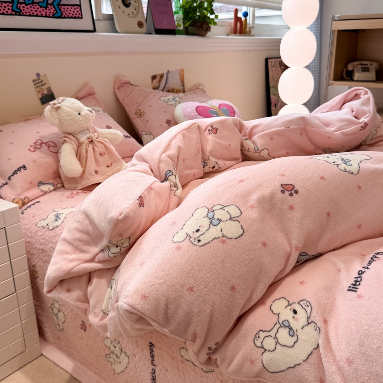 91家纺网 家纺一手货源 找家纺 潘朵拉 2025新款ins风牛奶绒床盖四件套 粉萌宝