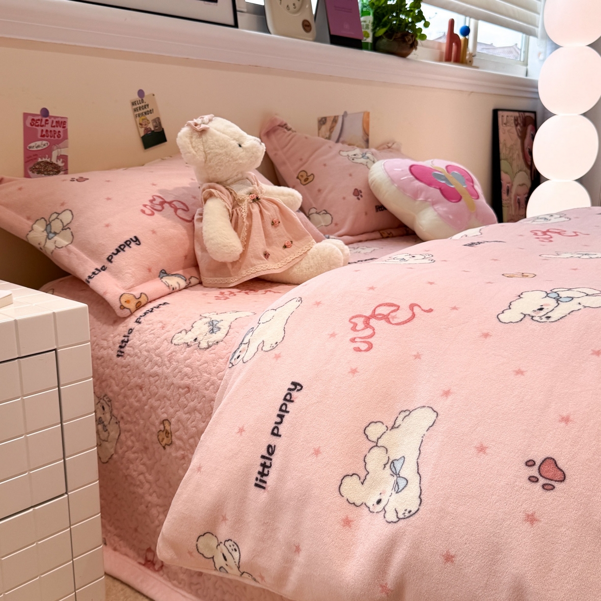 91家纺网 家纺一手货源 找家纺 潘朵拉 2025新款ins风牛奶绒床盖四件套 粉萌宝