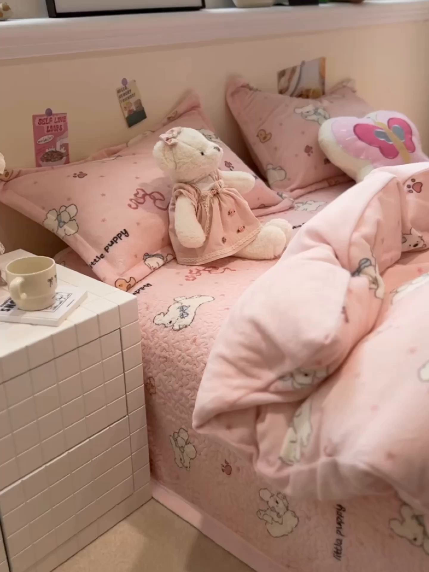 91家纺网 家纺一手货源 找家纺 潘朵拉 2025新款ins风牛奶绒床盖四件套 粉萌宝