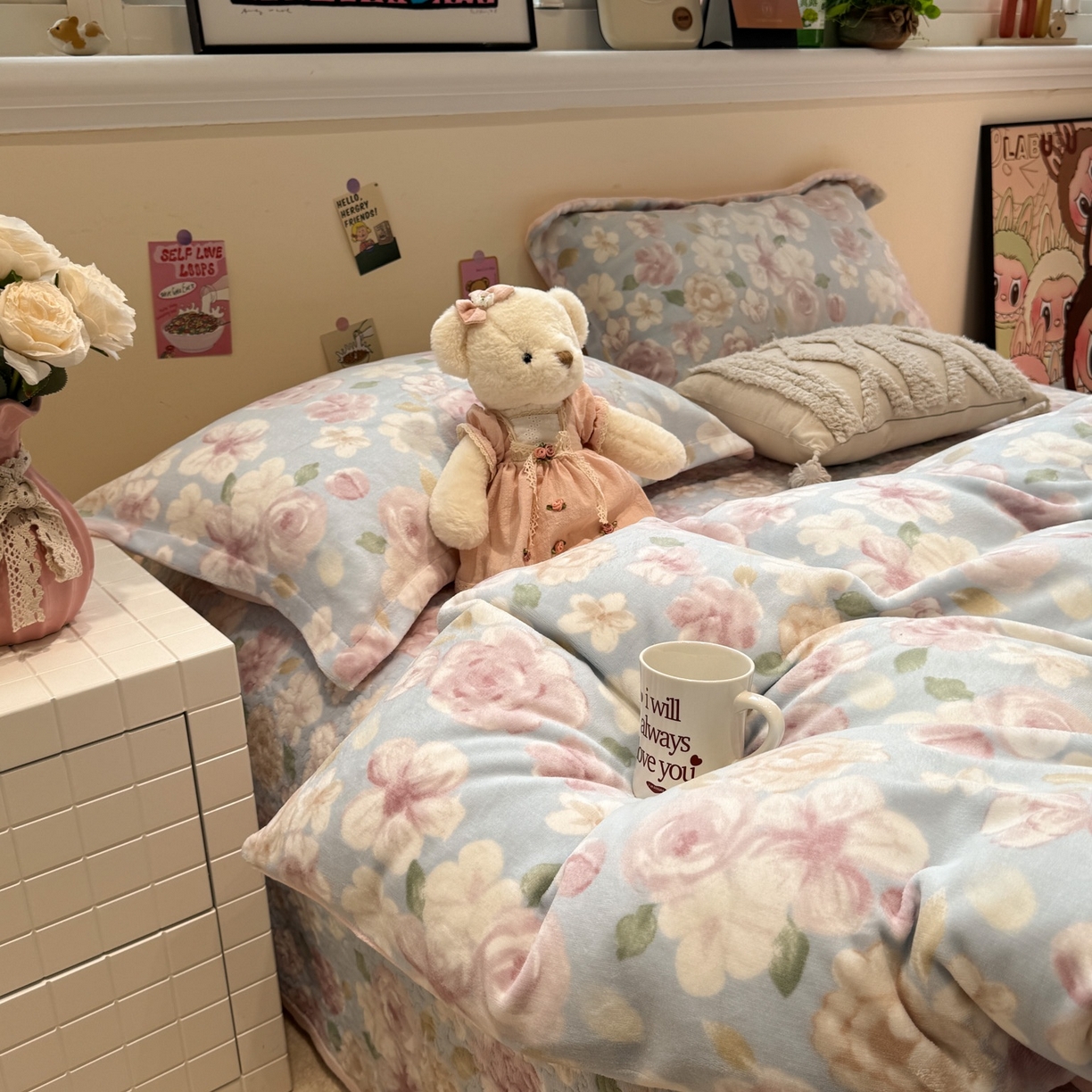 91家纺网 家纺一手货源 找家纺 潘朵拉 2025新款ins风牛奶绒床盖四件套 花漾