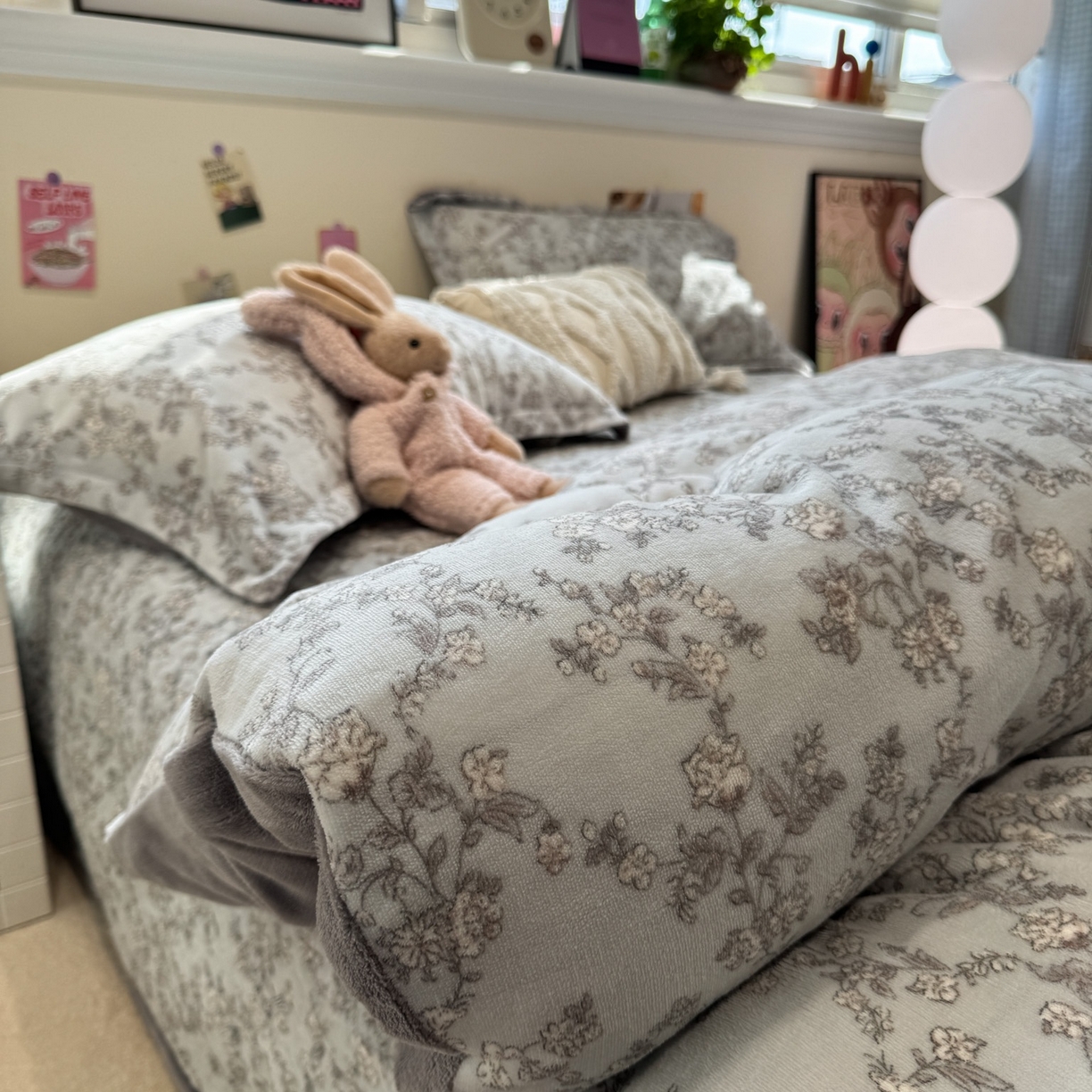 91家纺网 家纺一手货源 找家纺 潘朵拉 2025新款ins风牛奶绒床盖四件套 墨莲