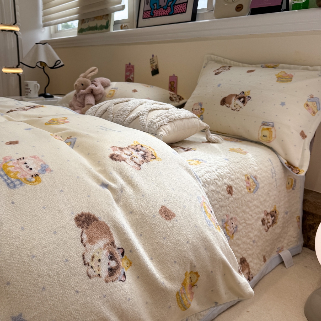 91家纺网 家纺一手货源 找家纺 潘朵拉 2025新款ins风牛奶绒床盖四件套 奶酪狗