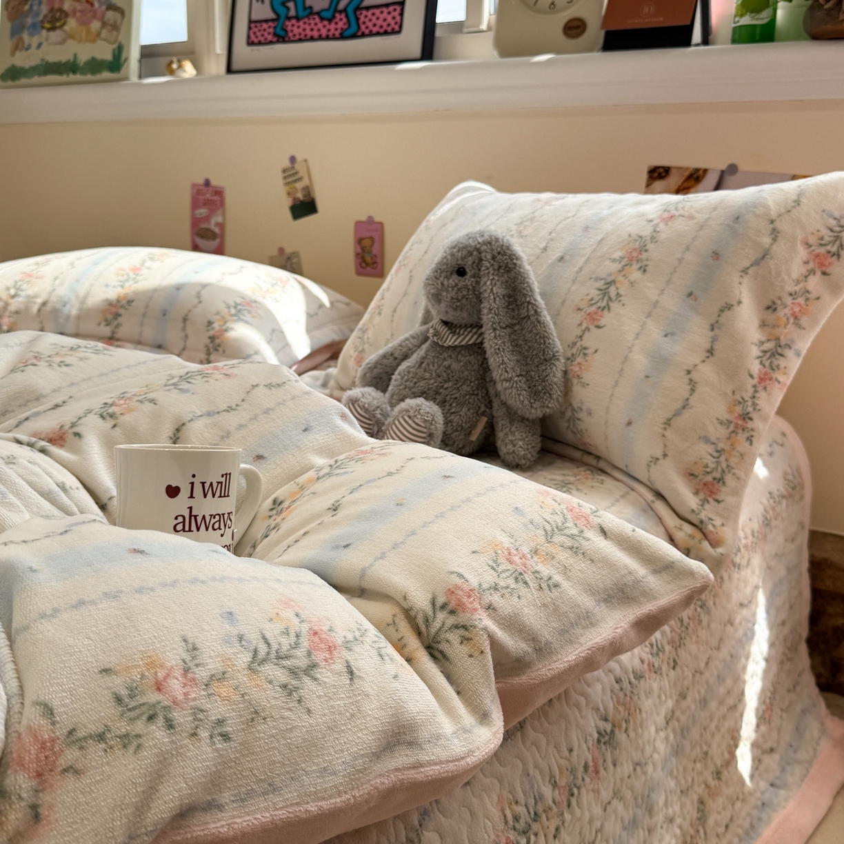 91家纺网 家纺一手货源 找家纺 潘朵拉 2025新款ins风牛奶绒床盖四件套 山茶予你