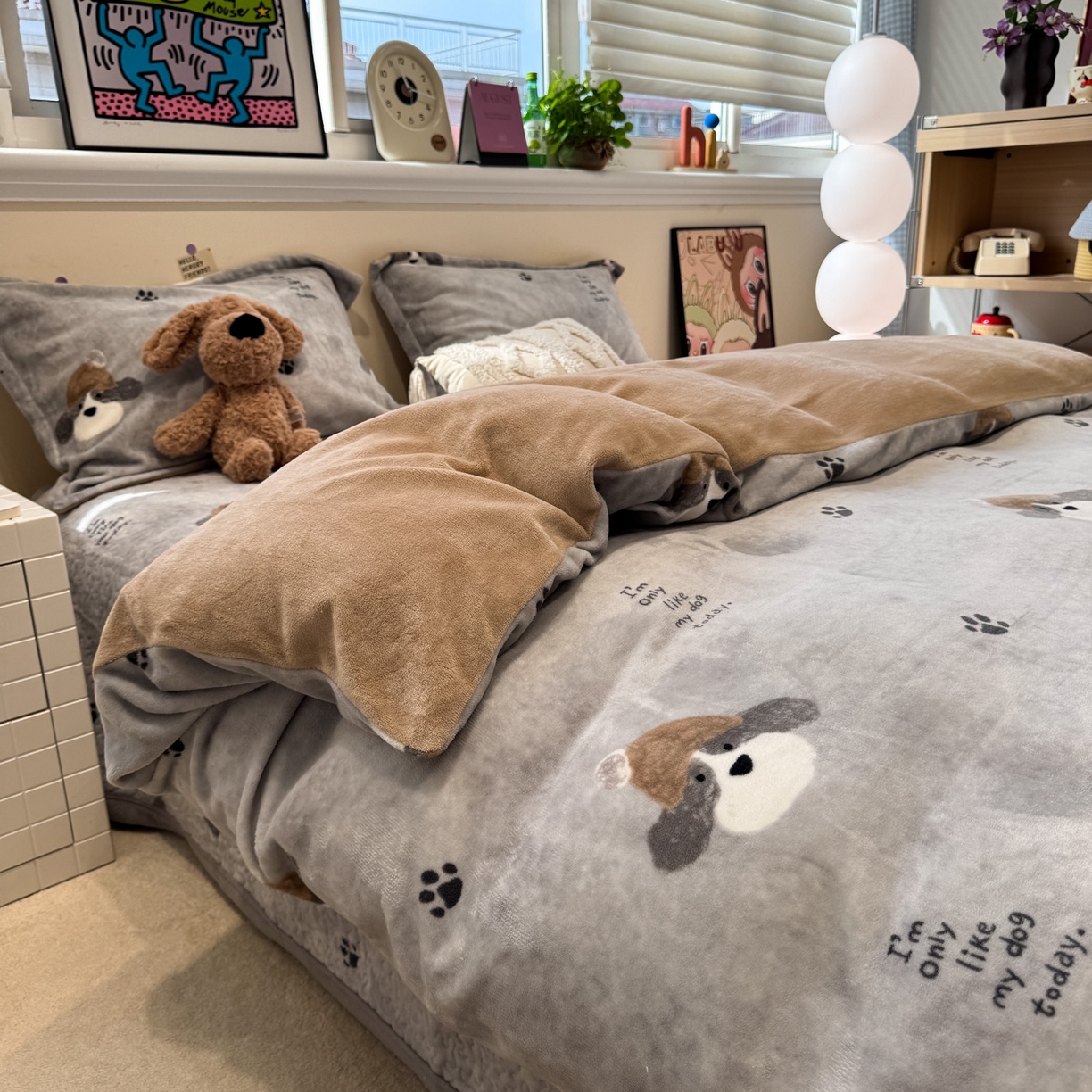 91家纺网 家纺一手货源 找家纺 潘朵拉 2025新款ins风牛奶绒床盖四件套 小狗杰西