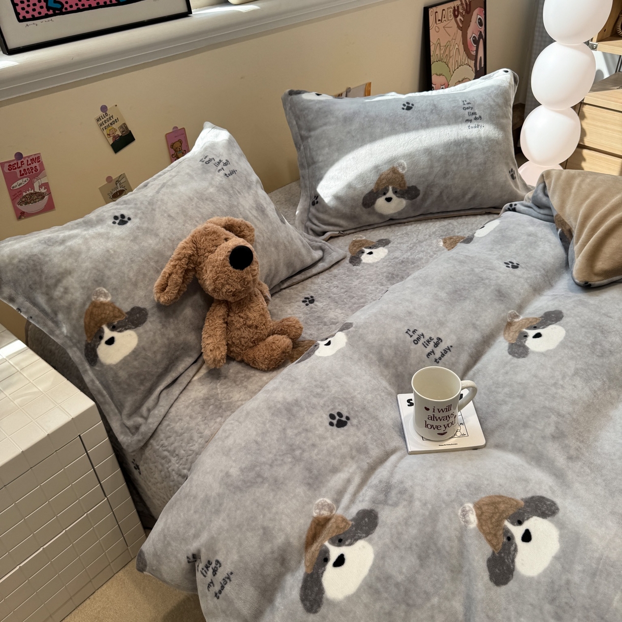 91家纺网 家纺一手货源 找家纺 潘朵拉 2025新款ins风牛奶绒床盖四件套 小狗杰西