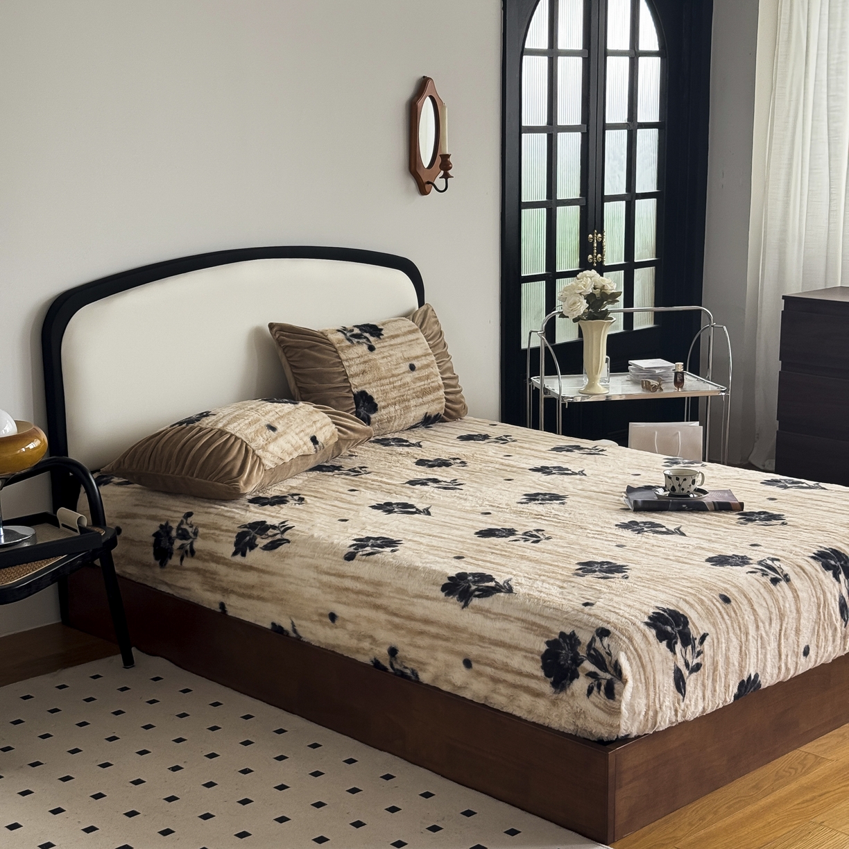 91家纺网 家纺一手货源 找家纺 新印象 2025新款兔毛绒保暖床笠系列 兔毛绒--蔓朵