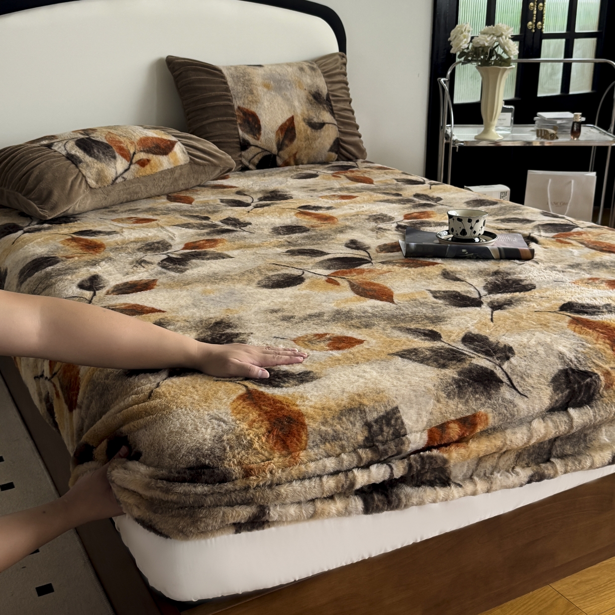 91家纺网 家纺一手货源 找家纺 新印象 2025新款兔毛绒保暖床笠系列 兔毛绒-艾秋