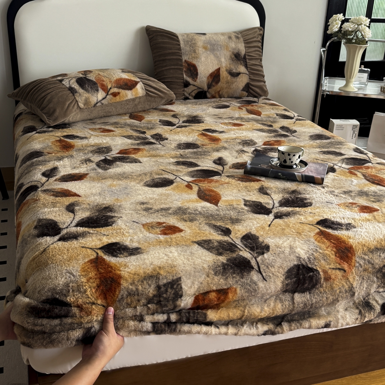 91家纺网 家纺一手货源 找家纺 新印象 2025新款兔毛绒保暖床笠系列 兔毛绒-艾秋