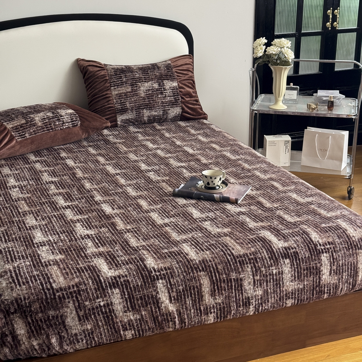 91家纺网 家纺一手货源 找家纺 新印象 2025新款兔毛绒保暖床笠系列 兔毛绒-爱莎