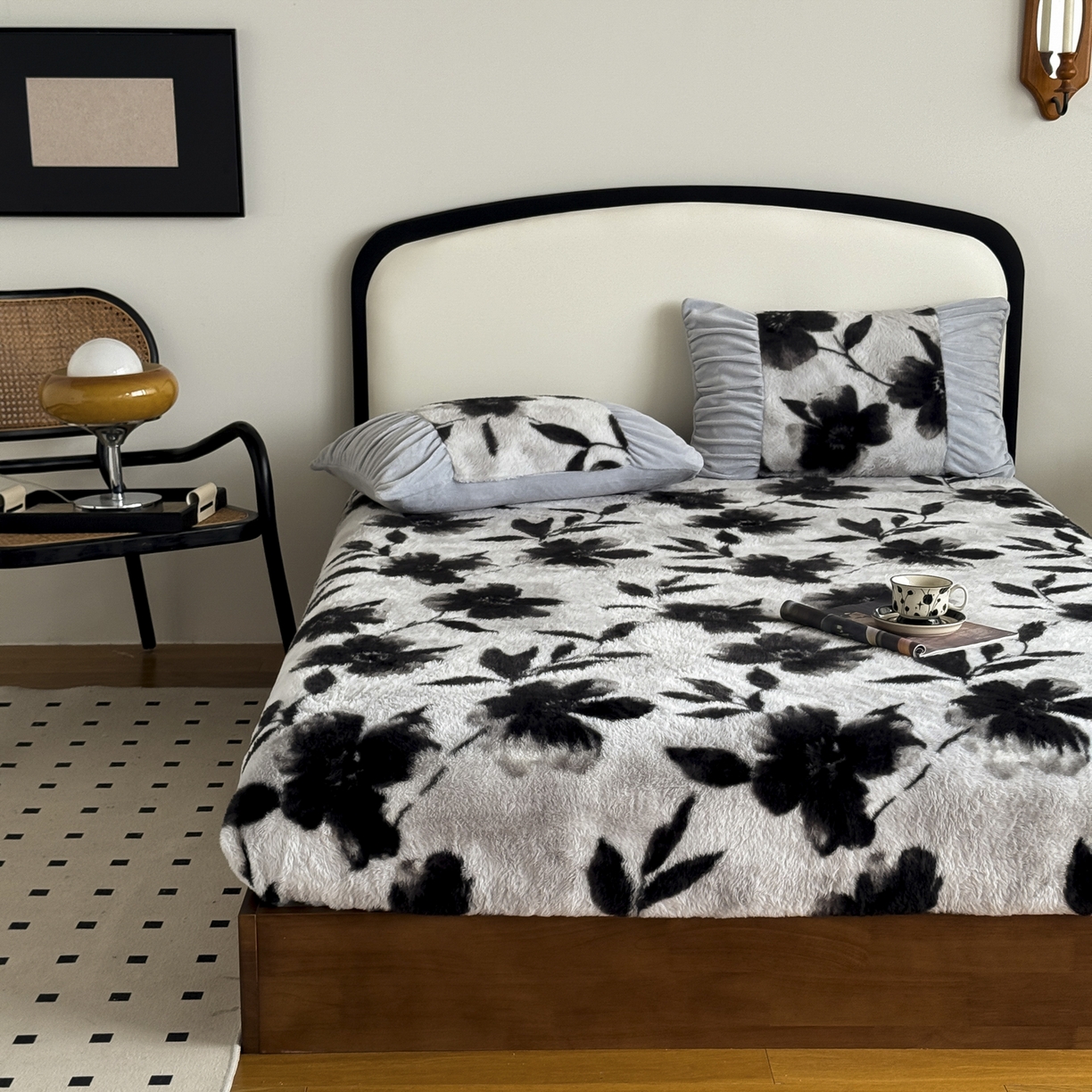 91家纺网 家纺一手货源 找家纺 新印象 2025新款兔毛绒保暖床笠系列 兔毛绒-奥丽加朵