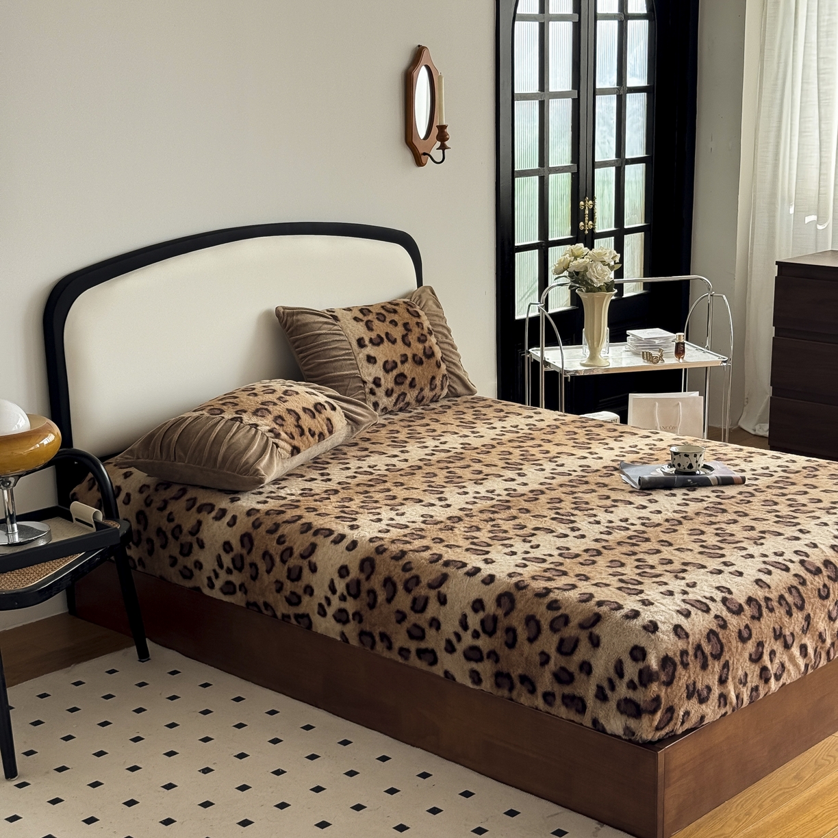 91家纺网 家纺一手货源 找家纺 新印象 2025新款兔毛绒保暖床笠系列 兔毛绒-豹纹