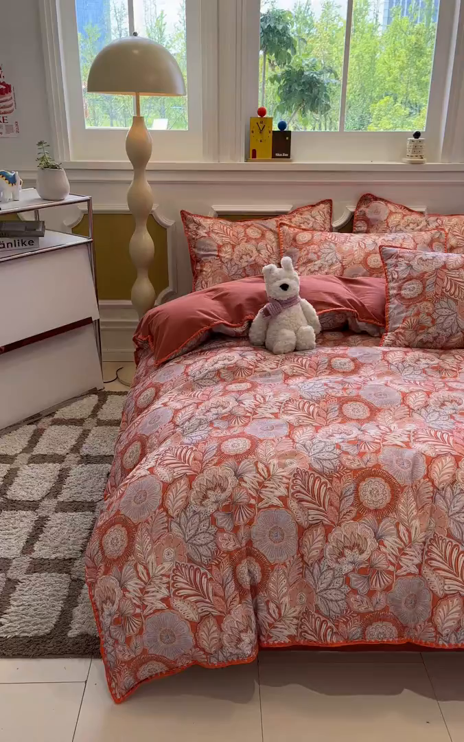 91家纺网 家纺一手货源 找家纺 吉象家纺 2025新款全棉磨毛三角针贝壳边印花四件套 满园花开 -桔