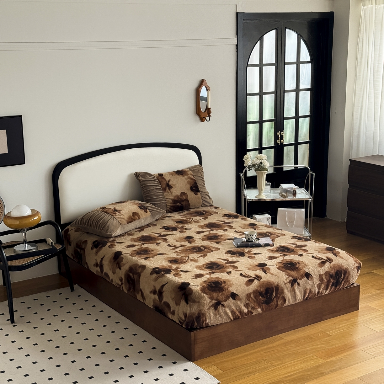 91家纺网 家纺一手货源 找家纺 新印象 2025新款兔毛绒保暖床笠系列 兔毛绒-花优