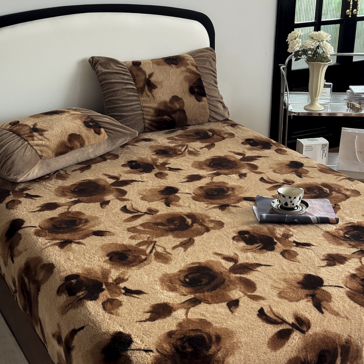 91家纺网 家纺一手货源 找家纺 新印象 2025新款兔毛绒保暖床笠系列 兔毛绒-花优