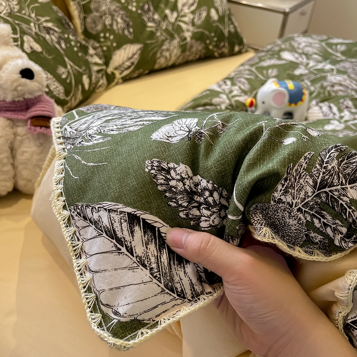 91家纺网 家纺一手货源 找家纺 吉象家纺 2025新款全棉磨毛三角针贝壳边印花四件套 浅夏 -绿