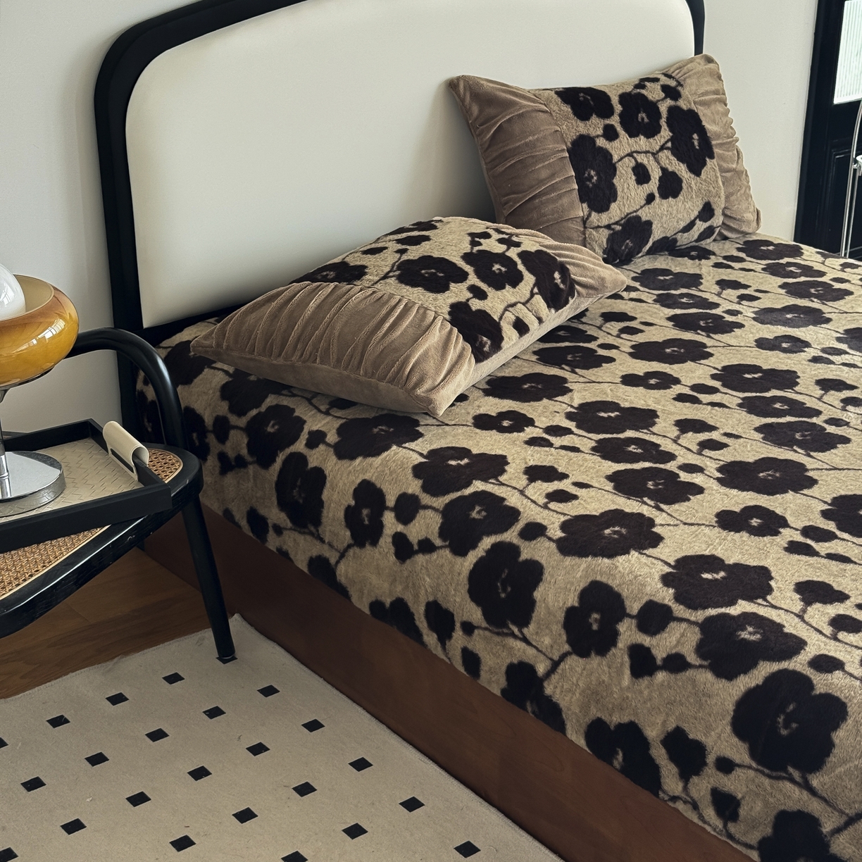 91家纺网 家纺一手货源 找家纺 新印象 2025新款兔毛绒保暖床笠系列 兔毛绒-曼苏