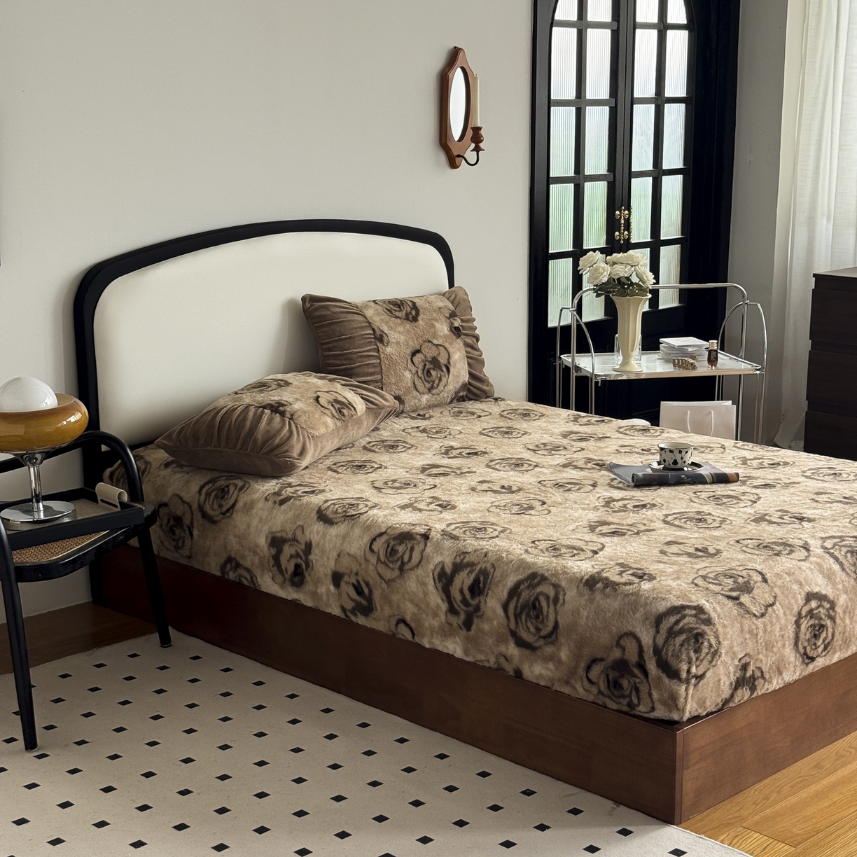 91家纺网 家纺一手货源 找家纺 新印象 2025新款兔毛绒保暖床笠系列 兔毛绒-梦露