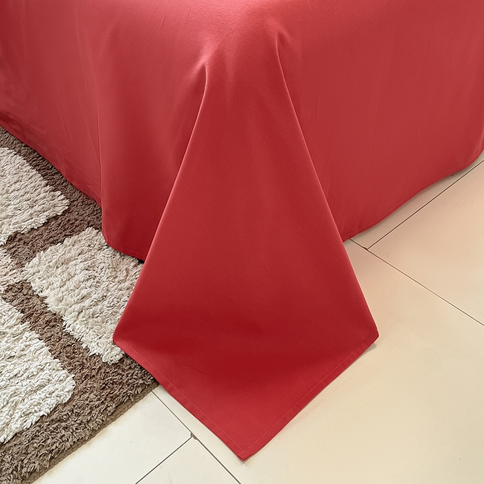 91家纺网 家纺一手货源 找家纺 吉象家纺 2025新款全棉磨毛三角针贝壳边印花四件套 薰染 -红