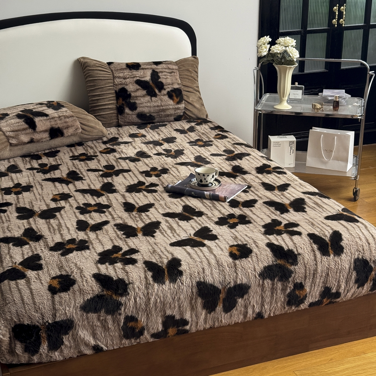 91家纺网 家纺一手货源 找家纺 新印象 2025新款兔毛绒保暖床笠系列 兔毛绒-蜜雅