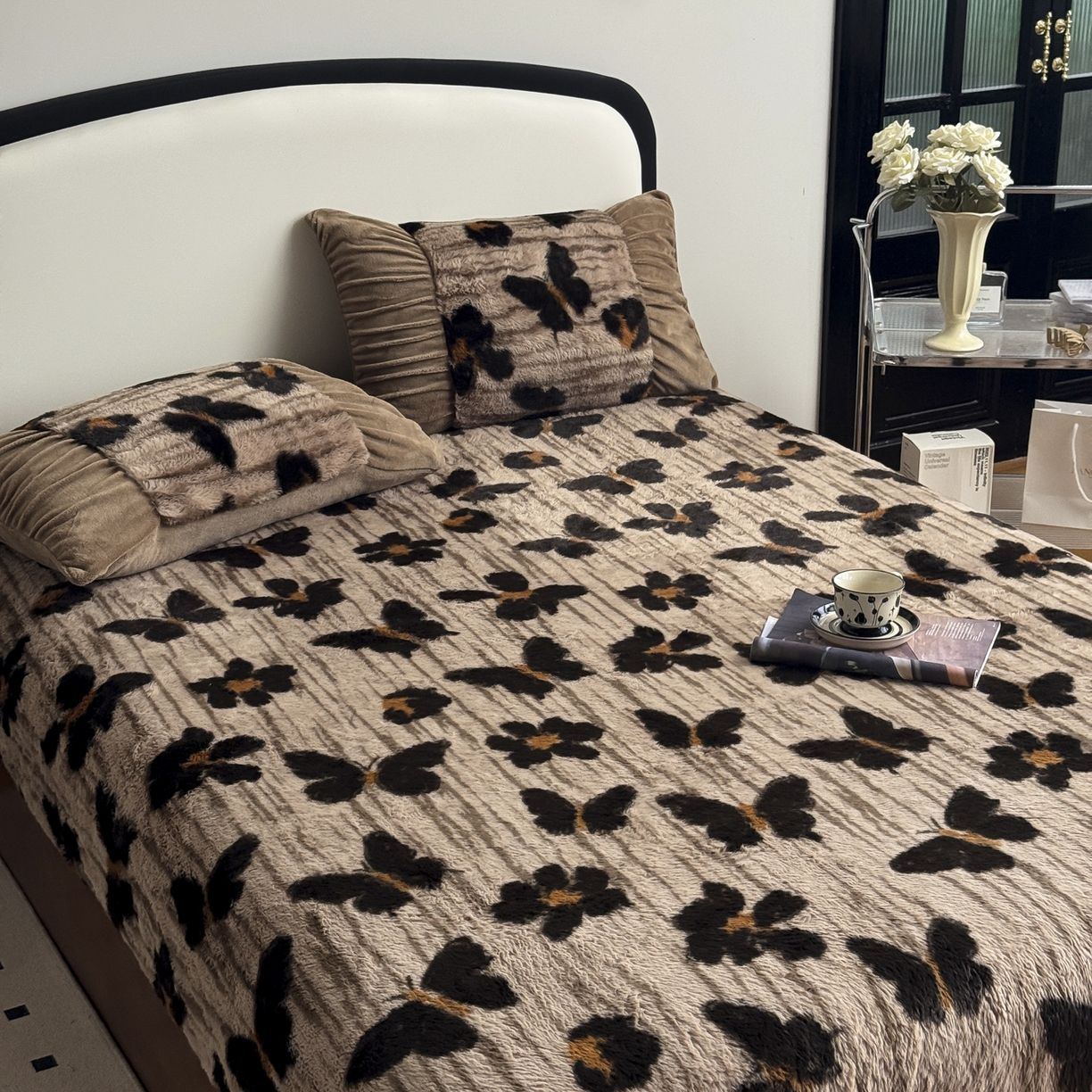 91家纺网 家纺一手货源 找家纺 新印象 2025新款兔毛绒保暖床笠系列 兔毛绒-蜜雅