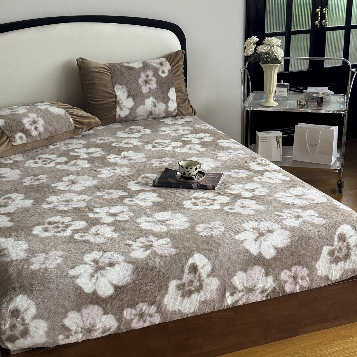 91家纺网 家纺一手货源 找家纺 新印象 2025新款兔毛绒保暖床笠系列 兔毛绒-浅栀