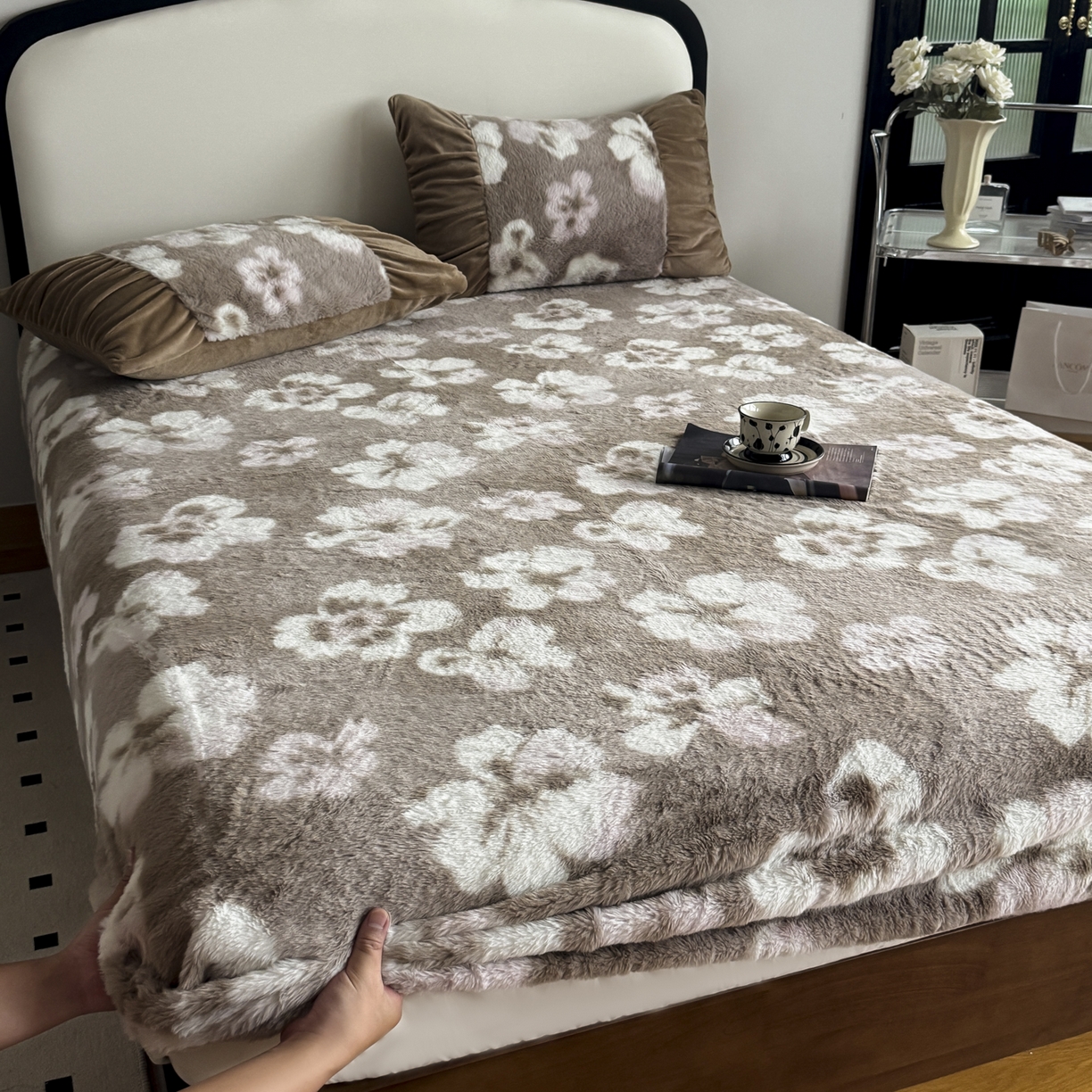 91家纺网 家纺一手货源 找家纺 新印象 2025新款兔毛绒保暖床笠系列 兔毛绒-浅栀