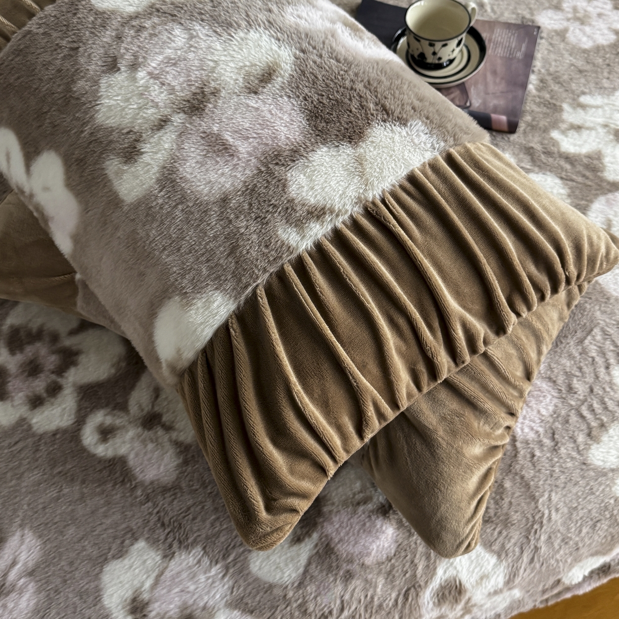 91家纺网 家纺一手货源 找家纺 新印象 2025新款兔毛绒保暖床笠系列 兔毛绒-浅栀