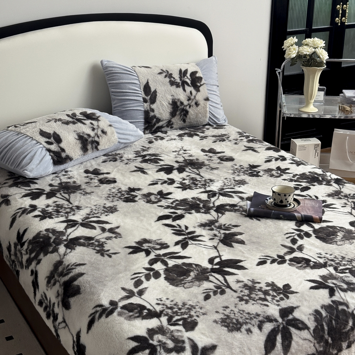 91家纺网 家纺一手货源 找家纺 新印象 2025新款兔毛绒保暖床笠系列 兔毛绒-奢香之都