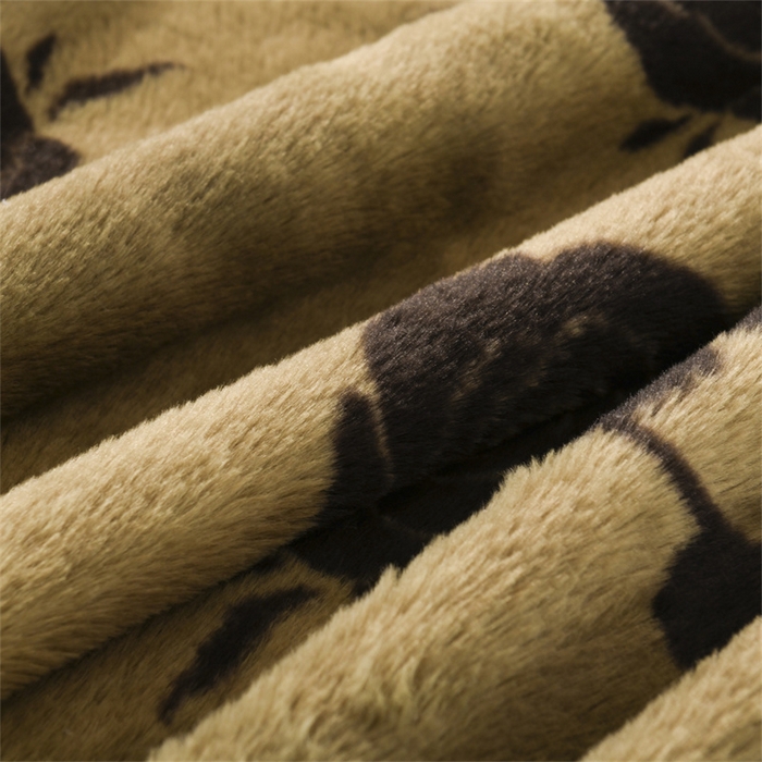 91家纺网 家纺一手货源 找家纺 恋绒家纺 2025新款美拉德风格双层毛毯休闲毯办公室毯子午睡毯 黑色玫瑰