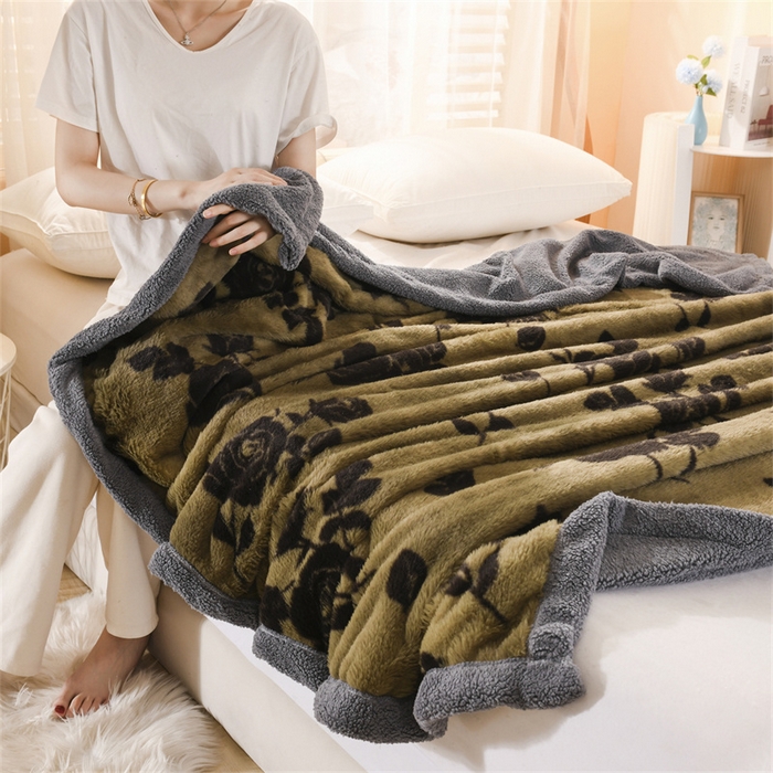 91家纺网 家纺一手货源 找家纺 恋绒家纺 2025新款美拉德风格双层毛毯休闲毯办公室毯子午睡毯 黑色玫瑰