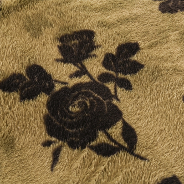 91家纺网 家纺一手货源 找家纺 恋绒家纺 2025新款美拉德风格双层毛毯休闲毯办公室毯子午睡毯 黑色玫瑰