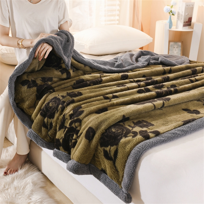 91家纺网 家纺一手货源 找家纺 恋绒家纺 2025新款美拉德风格双层毛毯休闲毯办公室毯子午睡毯 黑色玫瑰