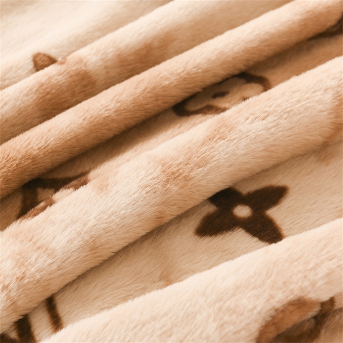 91家纺网 家纺一手货源 找家纺 恋绒家纺 2025新款美拉德风格双层毛毯休闲毯办公室毯子午睡毯 路易咖