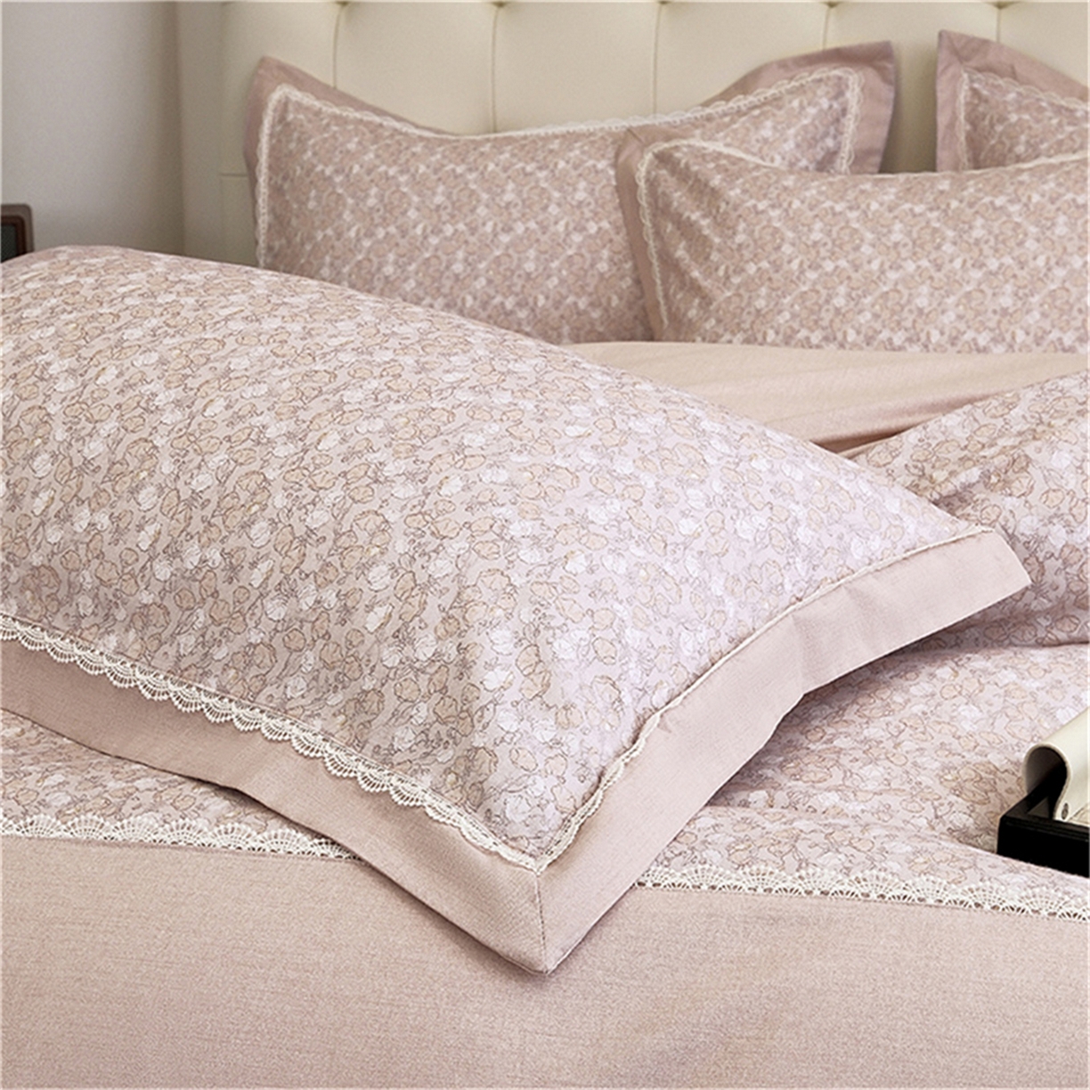 91家纺网 家纺一手货源 找家纺 OL家纺 2025新款100s全棉磨毛印染加刺绣四件套（控价1.5/1.8标准被套折券后368元！！！） 樱桃粉