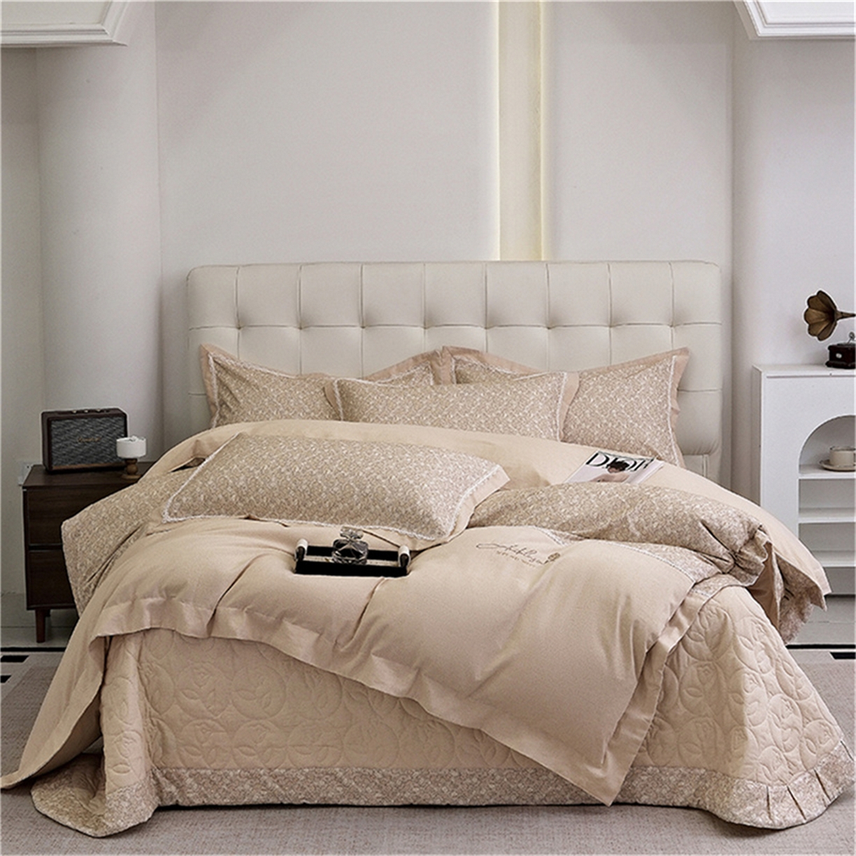 91家纺网 家纺一手货源 找家纺 OL家纺 2025新款100s全棉磨毛印染加刺绣四件套（控价1.5/1.8标准被套折券后368元！！！） 香槟金