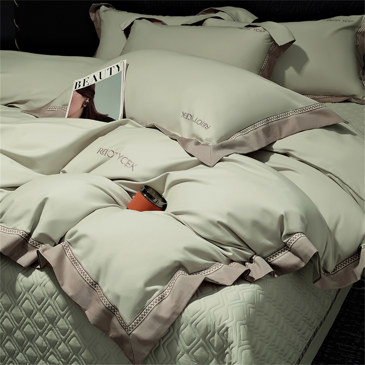 91家纺网 家纺一手货源 找家纺 OL家纺 2025新款100全棉双股磨毛四件套（控价1.5/1.8标准被套折券后368元！！！） 苹果绿