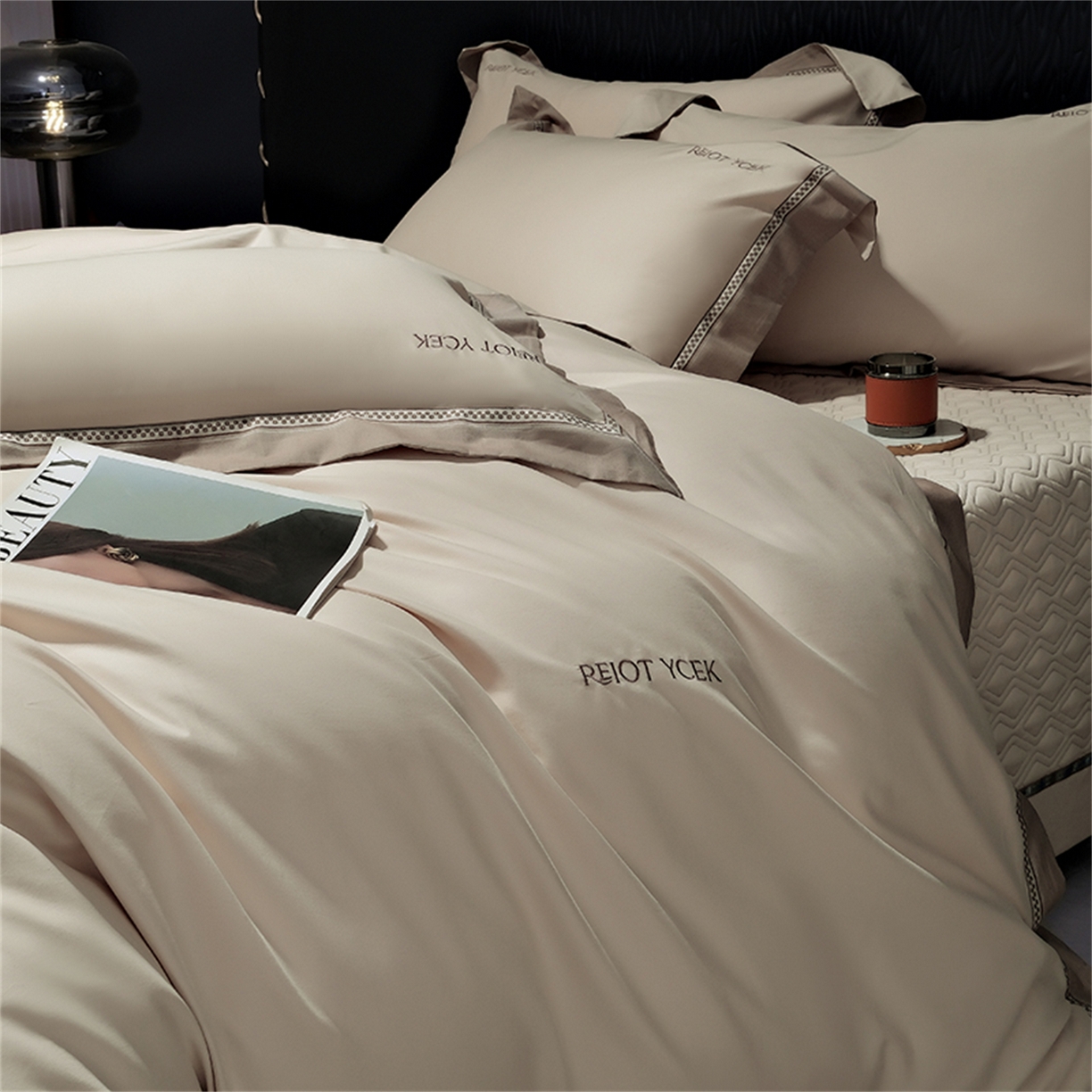 91家纺网 家纺一手货源 找家纺 OL家纺 2025新款100全棉双股磨毛四件套（控价1.5/1.8标准被套折券后368元！！！） 香槟金