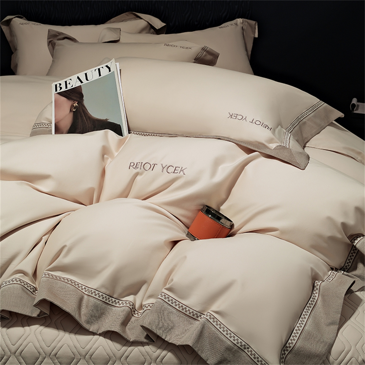 91家纺网 家纺一手货源 找家纺 OL家纺 2025新款100全棉双股磨毛四件套（控价1.5/1.8标准被套折券后368元！！！） 香槟金