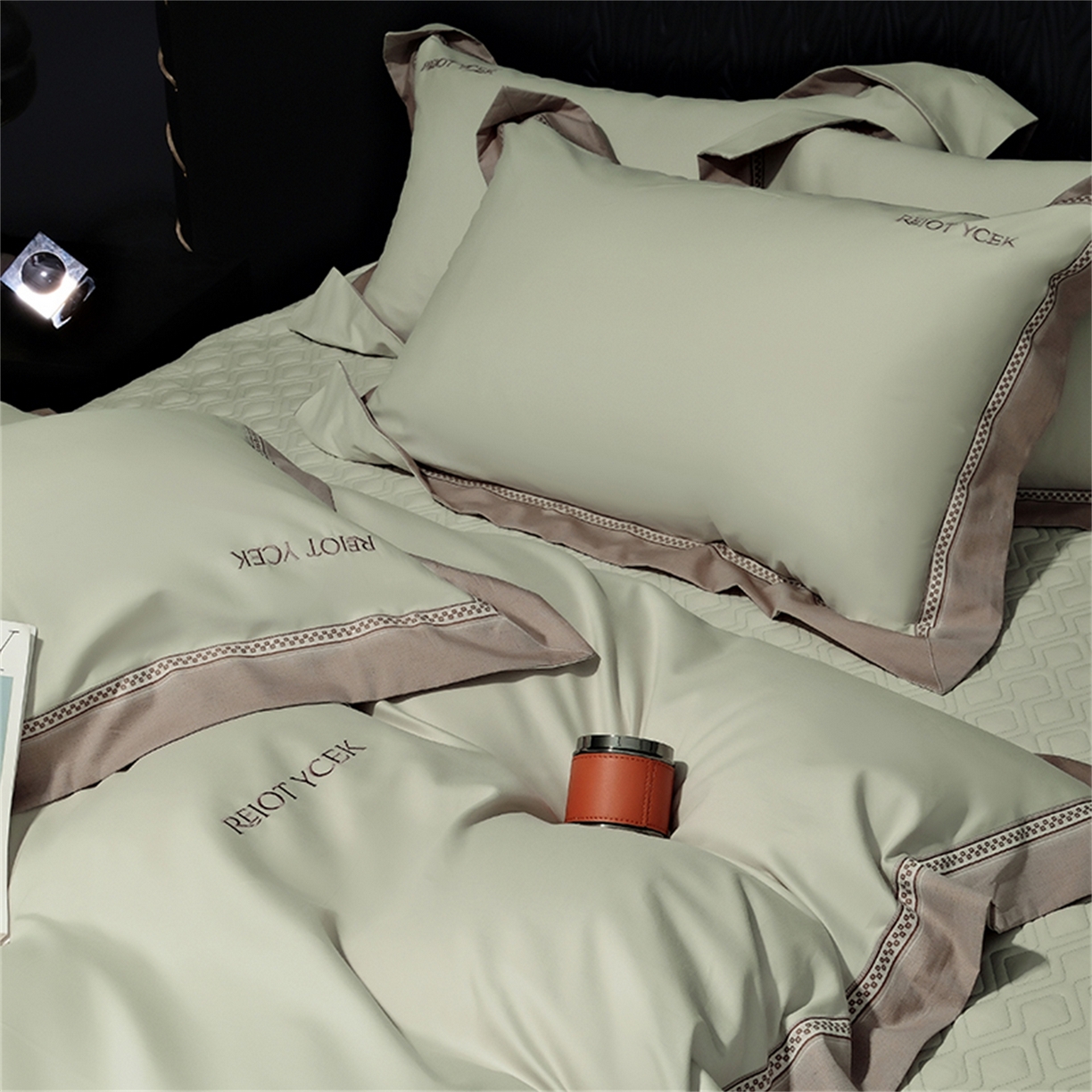 91家纺网 家纺一手货源 找家纺 OL家纺 2025新款100全棉双股磨毛四件套（控价1.5/1.8标准被套折券后368元！！！） 苹果绿