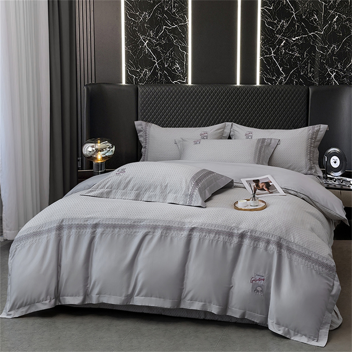 91家纺网 家纺一手货源 找家纺 （总）OL家纺 2025新款140全棉提花刺绣四件套-亚尔夫（控价1.5/1.8标准被套折券后438元！！！）