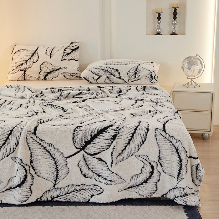 91家纺网 家纺一手货源 找家纺 （总）楼兰公主毛毯专供 2025新款阳离子羊羔绒蕉叶绒毯毛毯毯子-单层