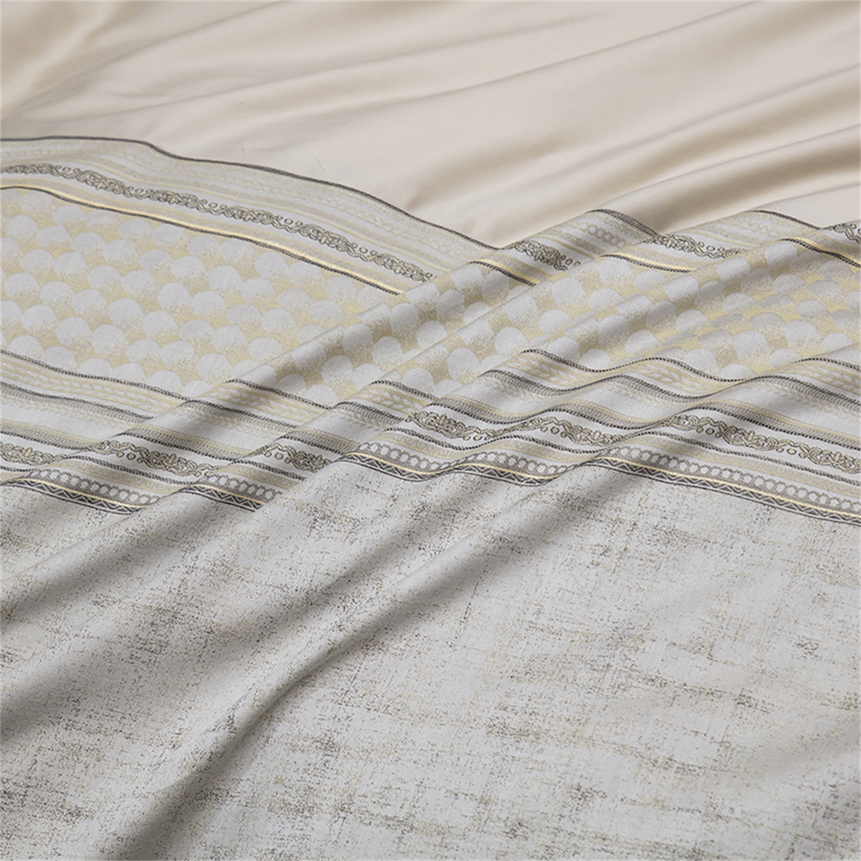 91家纺网 家纺一手货源 找家纺 OL家纺 2025新款天丝棉拼角四件套-爱丽斯娜（控价1.5/1.8标准被套折券后498元！！！） 爱丽斯娜-香槟金