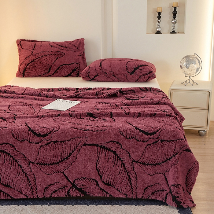 91家纺网 家纺一手货源 找家纺 楼兰公主毛毯专供 2025新款阳离子羊羔绒蕉叶绒毯毛毯毯子-单层 蕉叶绒-酱紫（单层）