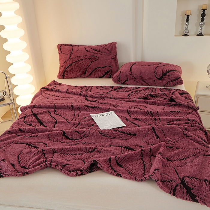 91家纺网 家纺一手货源 找家纺 楼兰公主毛毯专供 2025新款阳离子羊羔绒蕉叶绒毯毛毯毯子-单层 蕉叶绒-酱紫（单层）